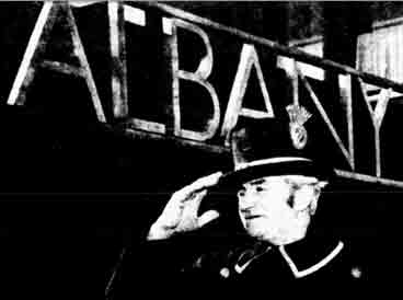 Stan Balfe 1975 outside the Albany Hotel